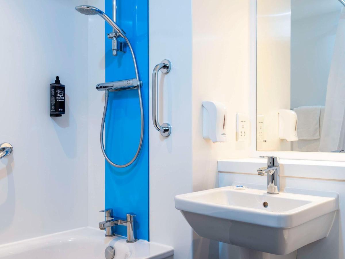 Ibis Budget London Bromley Town Centre Exterior photo